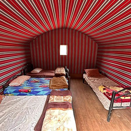 Sunset Dreams Camp Apartment วาดิรัม ภายนอก รูปภาพ