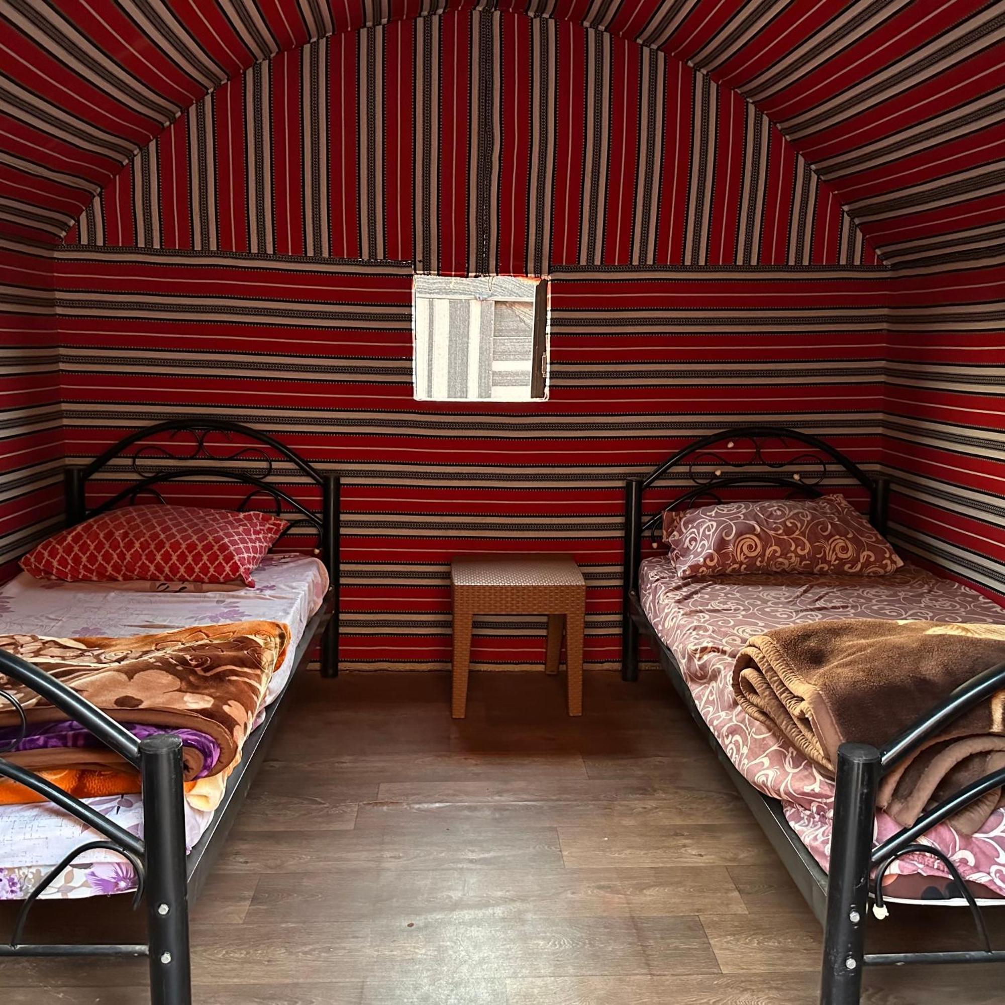 Sunset Dreams Camp Apartment วาดิรัม ภายนอก รูปภาพ